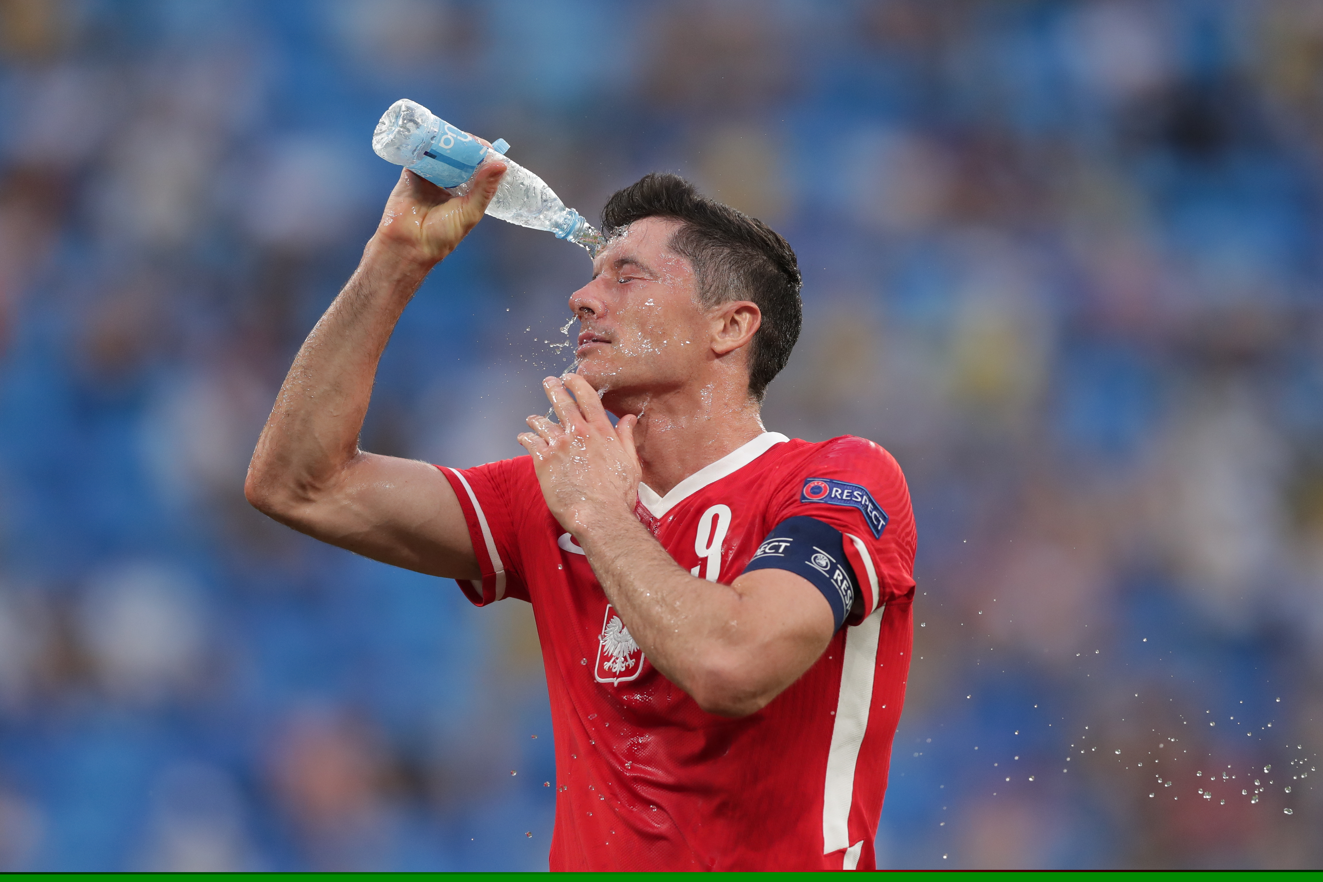 足球中超本轮进球大爆发，单轮轰入32球