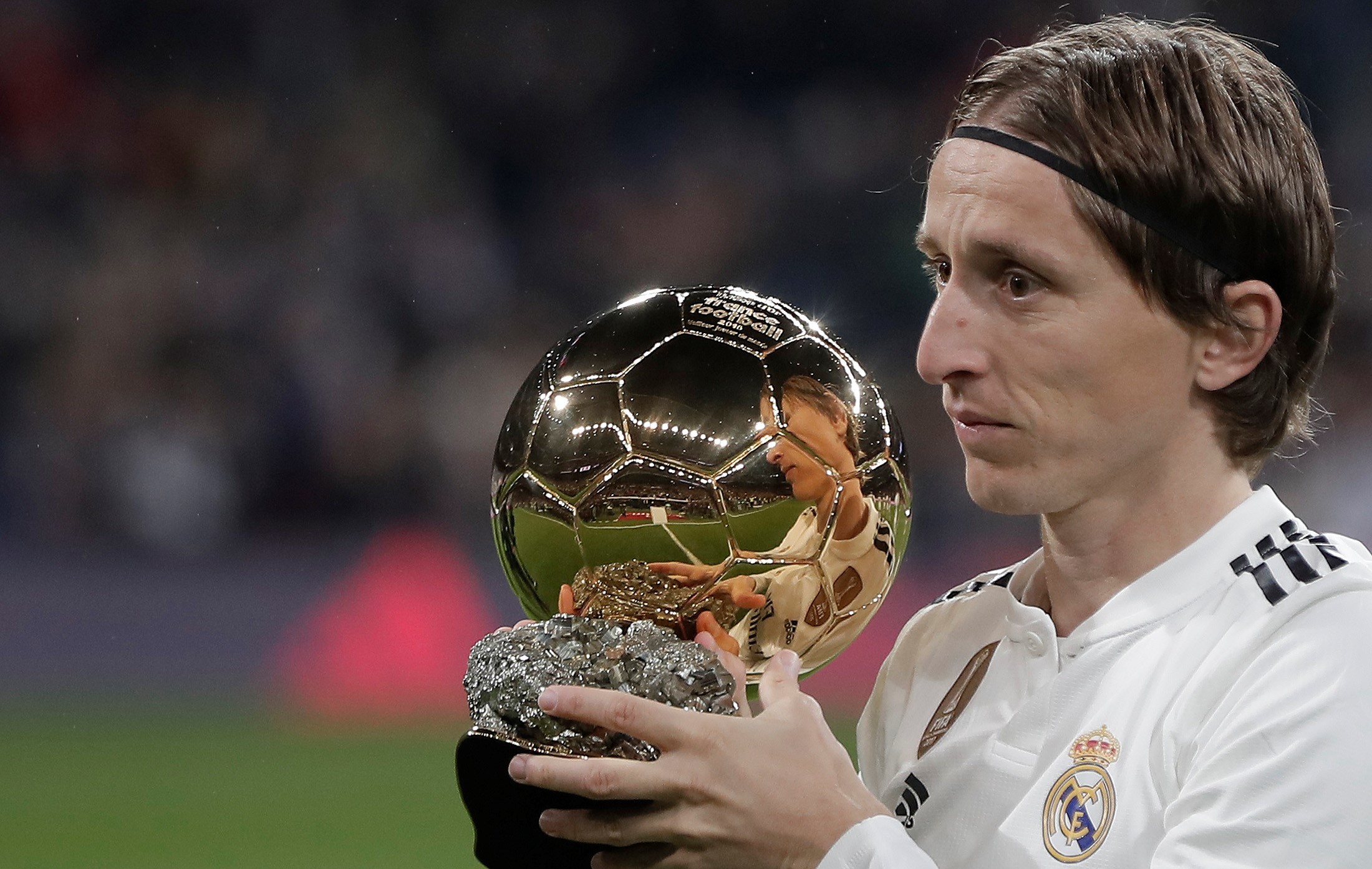 唐斯是尼克斯过去50年来砍35+15+5次数最多的球员