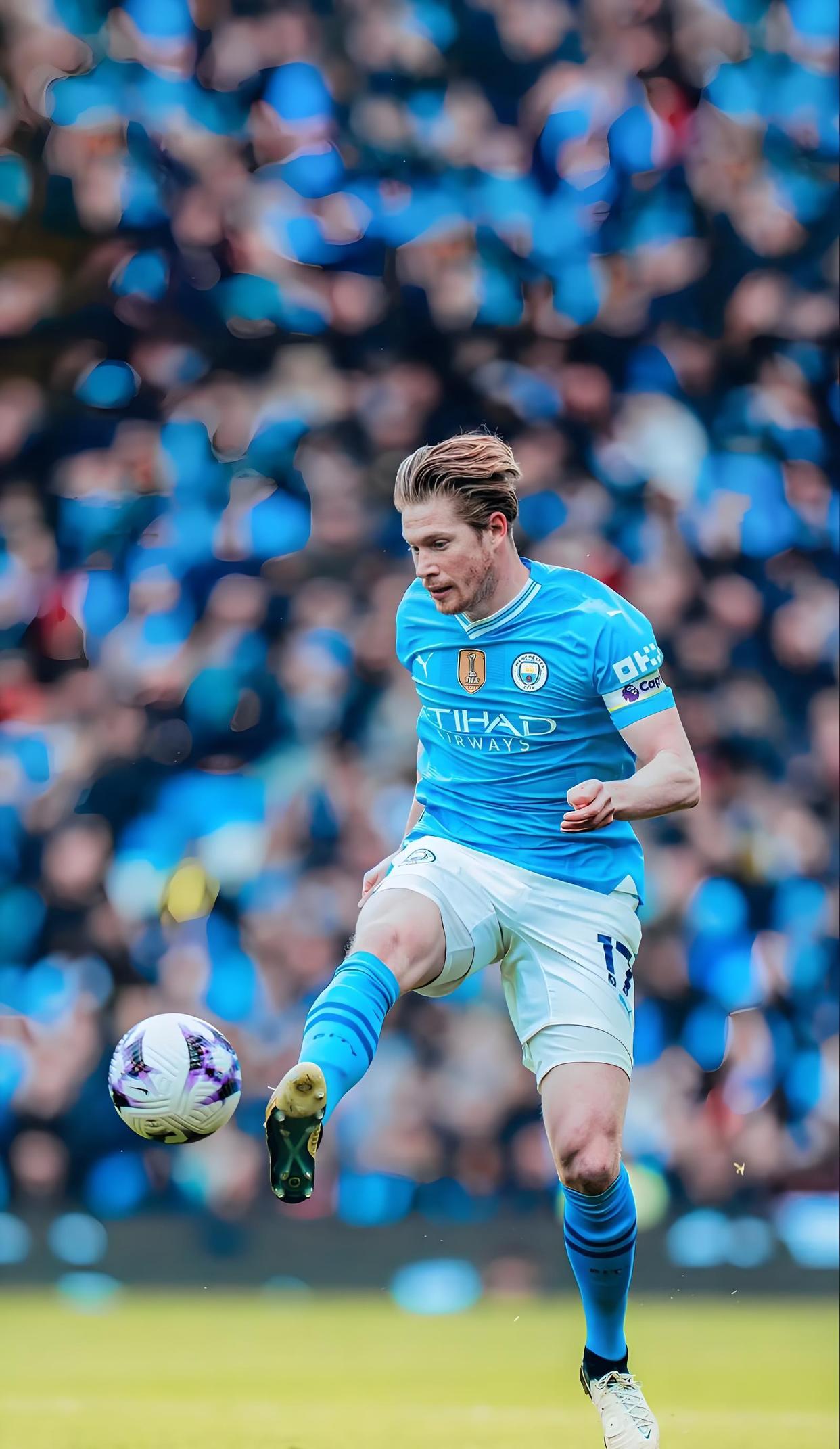 姆巴佩已完成职业生涯400球，为最年轻达成此成就球员