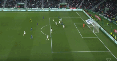 国脚单场助攻两次，带动全队节奏