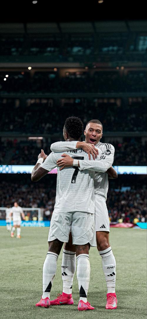 勇士球员防守参与率提升明显